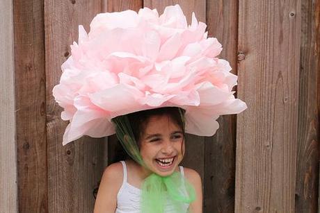9 Diys For The Who Is Completely Obsessed With Spring Her Show Theme Is Articulture A Mix Of Horticulture And Art Thus Malinda 39 S Work Fits In Perfectly I Noticed There Even Paper Flower Making Cl
