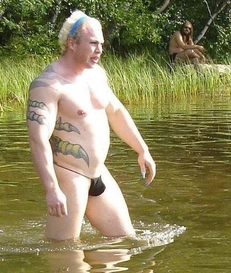 People of Walmart Go to the Beach: The Guys and ? Edition Beach5