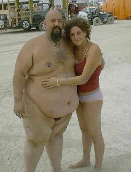 People of Walmart Go to the Beach: The Guys and ? Edition Beach15