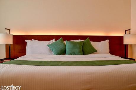 Waterfront Manila Pavilion Hotel: A Classic Refreshed Waterfront Manila Pavilion Hotel: A Classic Refreshed