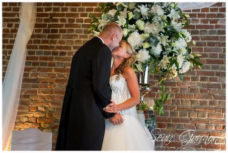 Cooling Castle Wedding Photographer 010 Cooling Castle Wedding Photographer 010