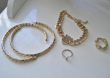Black & Gold - Jewellery Obsessions Black & Gold - Jewellery Obsessions