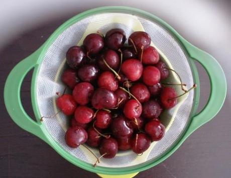 Sour cherries SOUR CHERRY JAM