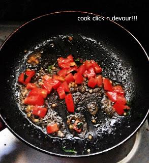 Eggplant-tomato stir fry