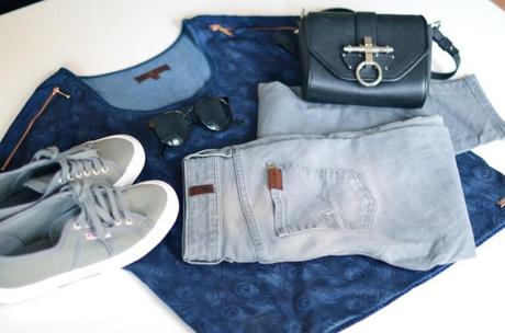7 for all mankind festival essentials