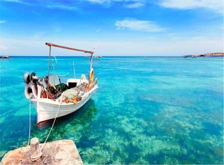 Spain – a fantastic travel destination ibiza-beach