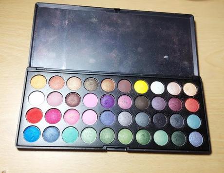BH Cosmetics Party Girl Eye Shadow Palette Swatches BH Cosmetics Party Girl Eye Shadow Palette Swatches