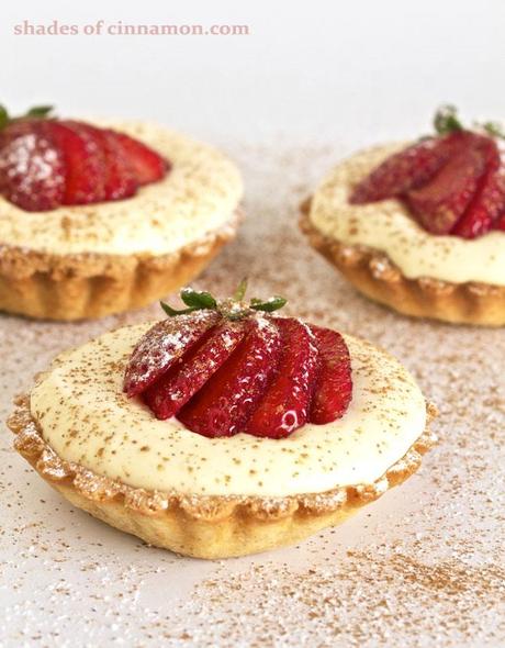 White Chocolate Mousse tartlets