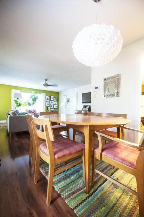 An accurate guide to installing wood flooring in 5 easy and extremely helpful steps. woodfloordiningroom