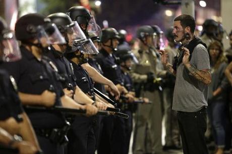 Zimmerman verdict “protest” in L.A. becomes violent riot Protest over Zimmerman verdict: Stand-off