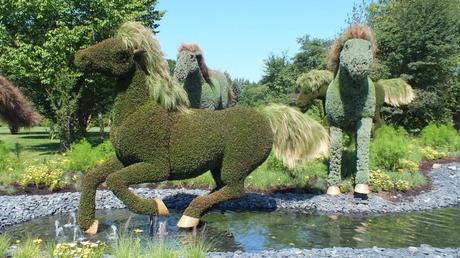 Mosaiculture 2013 at Montreal Botanical Garden Mother Earth (closeup of horses) - Mosaiculture - Montreal Botancial Gardens