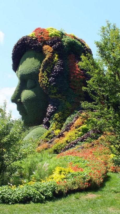 Mosaiculture 2013 at Montreal Botanical Garden Mother Earth (profile) - Mosaiculture - Montreal Botancial Gardens