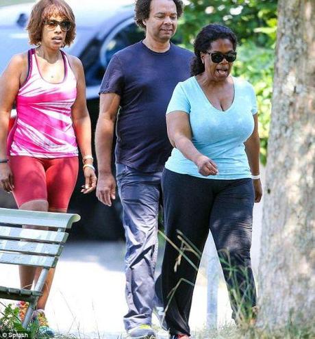 Oprah and the $37,450 crocodile handbag Oprah and Gayle King in Switzerland
