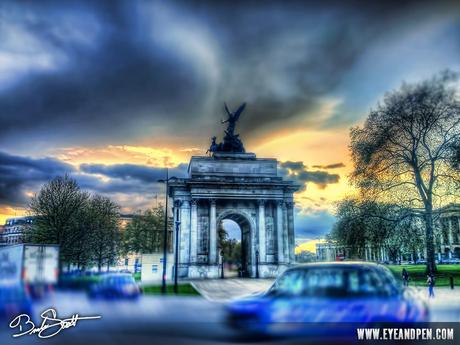 Save money when visiting the UK Picture