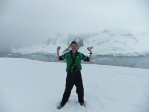 Tuesday’s Travel Essentials: Keeping Healthy on the Road – 3 Activities to do antarctica