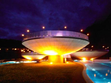 Moonlight bath at AQUA DOME in Ötztal, Austria http://www.aqua-dome.at/en/spa/spa/levitating-bowls