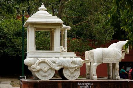 Laxmi Narayan Birla Mandir 7-1