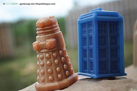 Get Clean the Gallifreyan way with DOCTOR WHO Geeksoap!