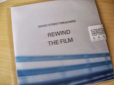 REVIEW: Manic Street Preachers – Rewind The Film (Sony Records)