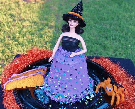 Halloween Doll Cake/Kelli's Retro Kitchen Arts