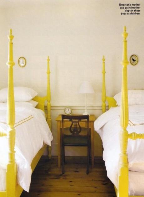 yellow four poster beds 509x700 Extend Summer with Pops of Yellow in Your Decor!