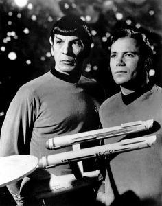 Leonard_Nimoy_William_Shatner_Star_Trek_1968