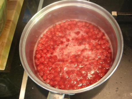 Redcurrant jelly - a recipe