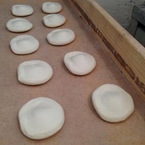 A Thin and Crunchy Ball with Sesame Seeds Kaak_Byblos18