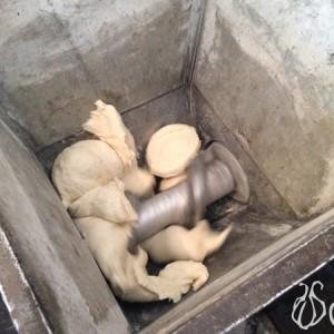 A Thin and Crunchy Ball with Sesame Seeds Kaak_Byblos24