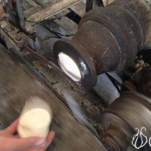 A Thin and Crunchy Ball with Sesame Seeds Kaak_Byblos21