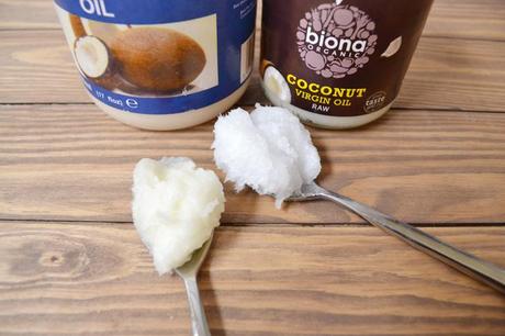 10 reasons why I love coconut oil... And why you should too!