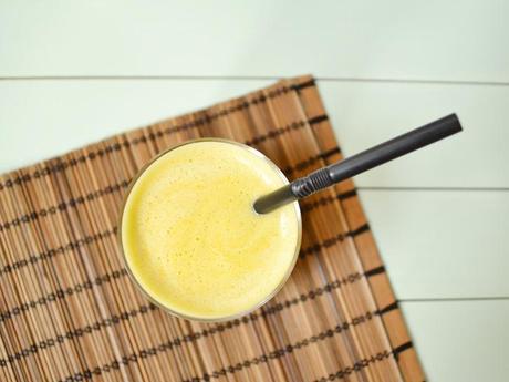 DIY Juice Cleanse at Home | Recipe #2... (Not a) Pina Colada Pineapple Detox Juice