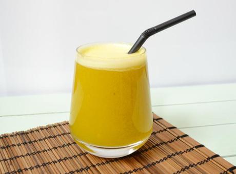 DIY Juice Cleanse at Home | Recipe #2... (Not a) Pina Colada Pineapple Detox Juice