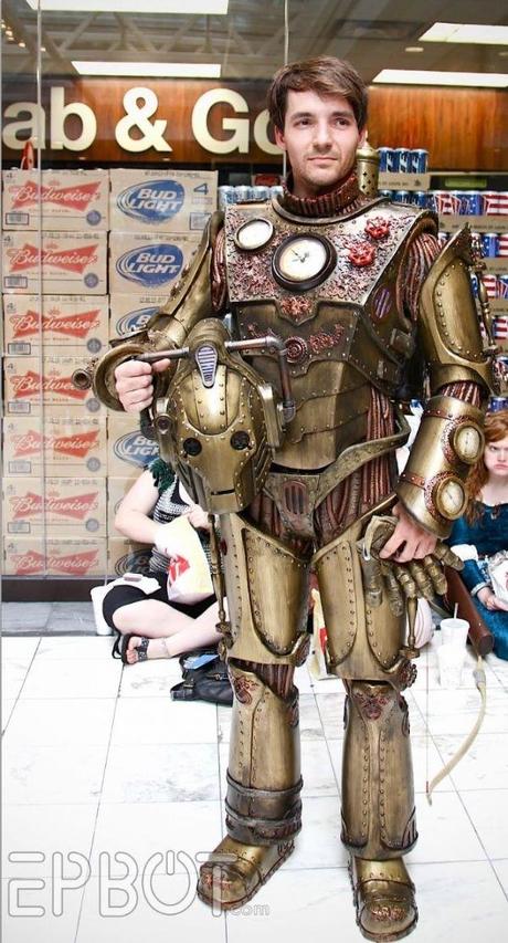 Pic of the Day: Steampunk Cyberman steampunk-cyberman