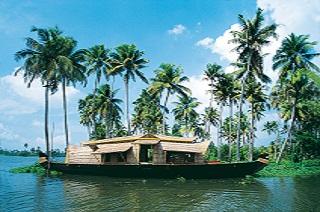 Kumarakom Backwater in Stake - Houseboat Owners and Union Leaders to Meet Today for Amicable Agreement
