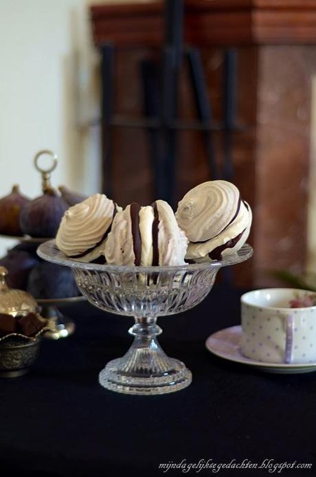 Chocolate Meringue Cookies / Меренги с Шоколадом