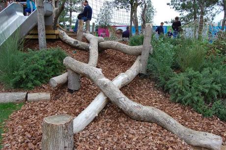 Tumbling Bay Playground, Queen Elizabeth Olympic Park - Balance Logs