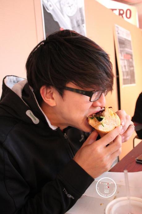 Hero – New Kid On The Block The mr eating the sub