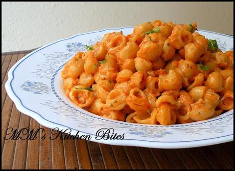 Creamy Roasted Red Pepper Pasta...shutting out the world!!