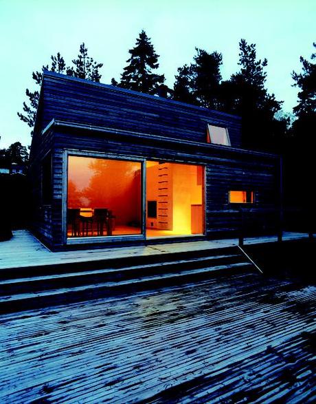 norwegian prefab cabin exterior 