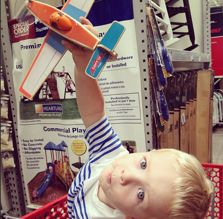 5 tips on how to shop with a toddler