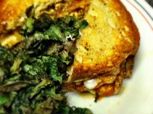 Recipes for free: Grilled buffalo bleu cheese tofu sandwich on Udi’s Whole Grain Buffalo Bleu Cheese Tofu II