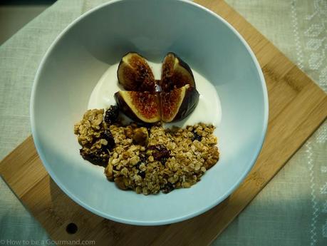 A breakfast of granola,figs, Greek honey and yoghurt Fuel providing breakfast