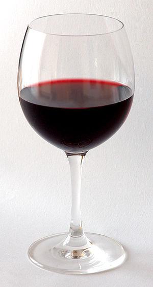 red wine glass. learn french with tongue twistters