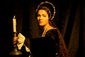 Off With Her Head: Live-casting the Anna Bolena Premiere.