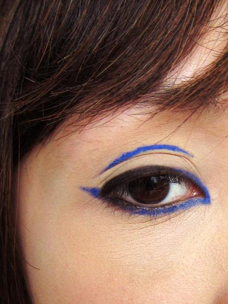 Go Bold in Black and Blue – IN2IT Waterproof Automatic Eyeliner double pack