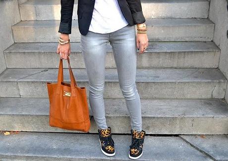 Outfit: Leopard Sneakers