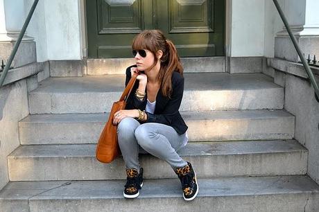 Outfit: Leopard Sneakers