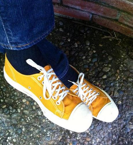 Street Feet: Mustard Kicks