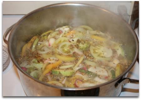 pickled tomatoes Munchie Mondays~Sweet Green Tomato Pickle